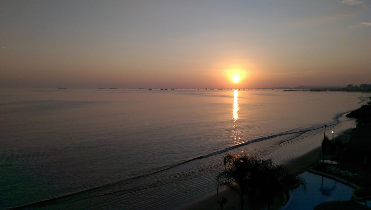 Torre Oceanica En Salinas - Ecuador Apartment ภายนอก รูปภาพ